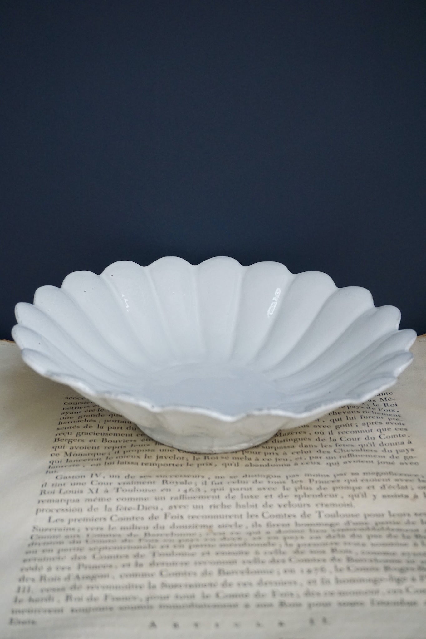 Astier de Villatte Marguerite Large Fruit Bowl