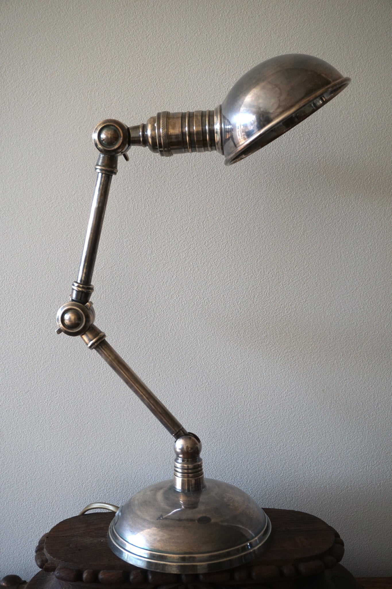 European Nickle Adjustable Lamp