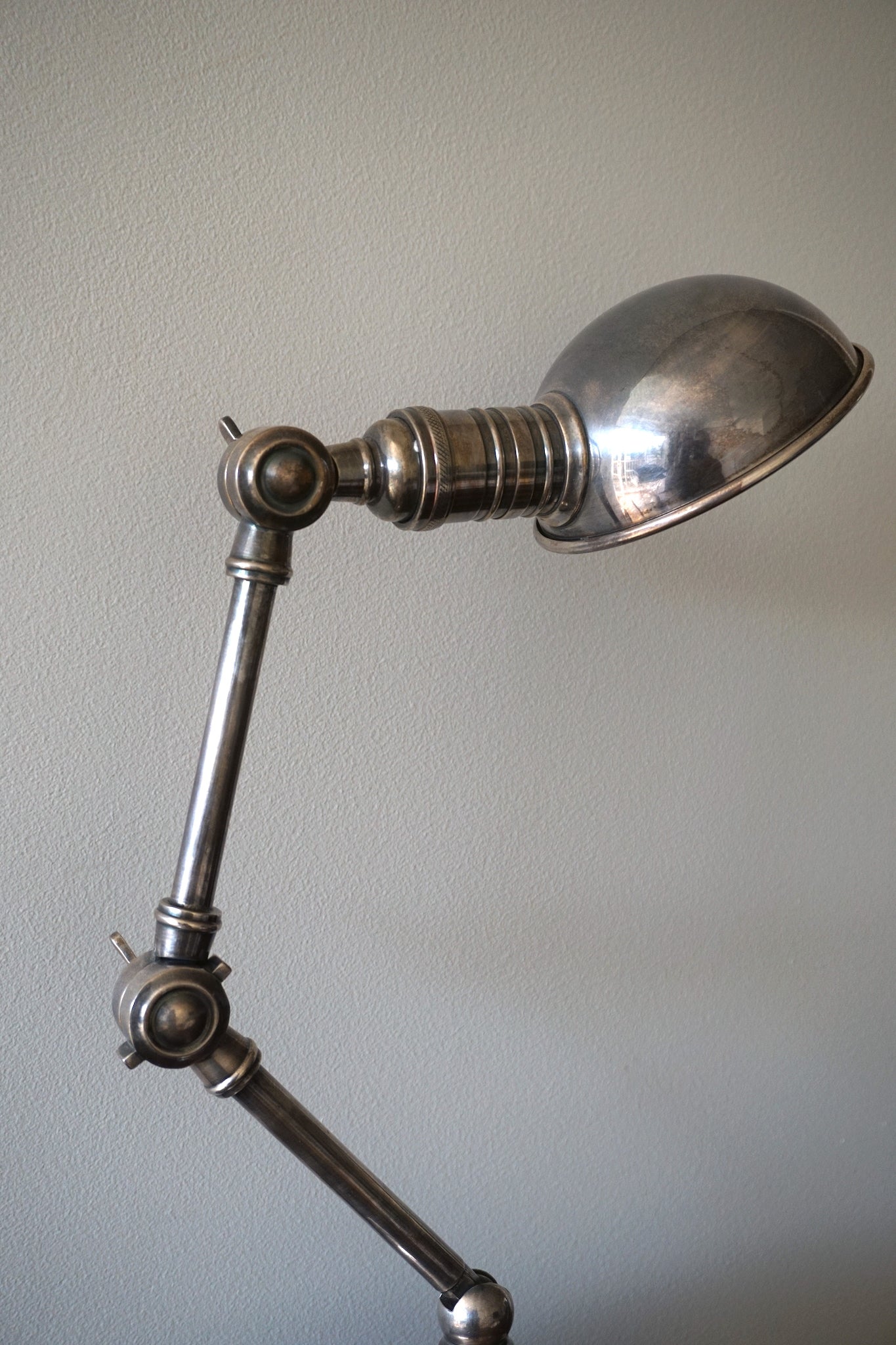 European Nickle Adjustable Lamp