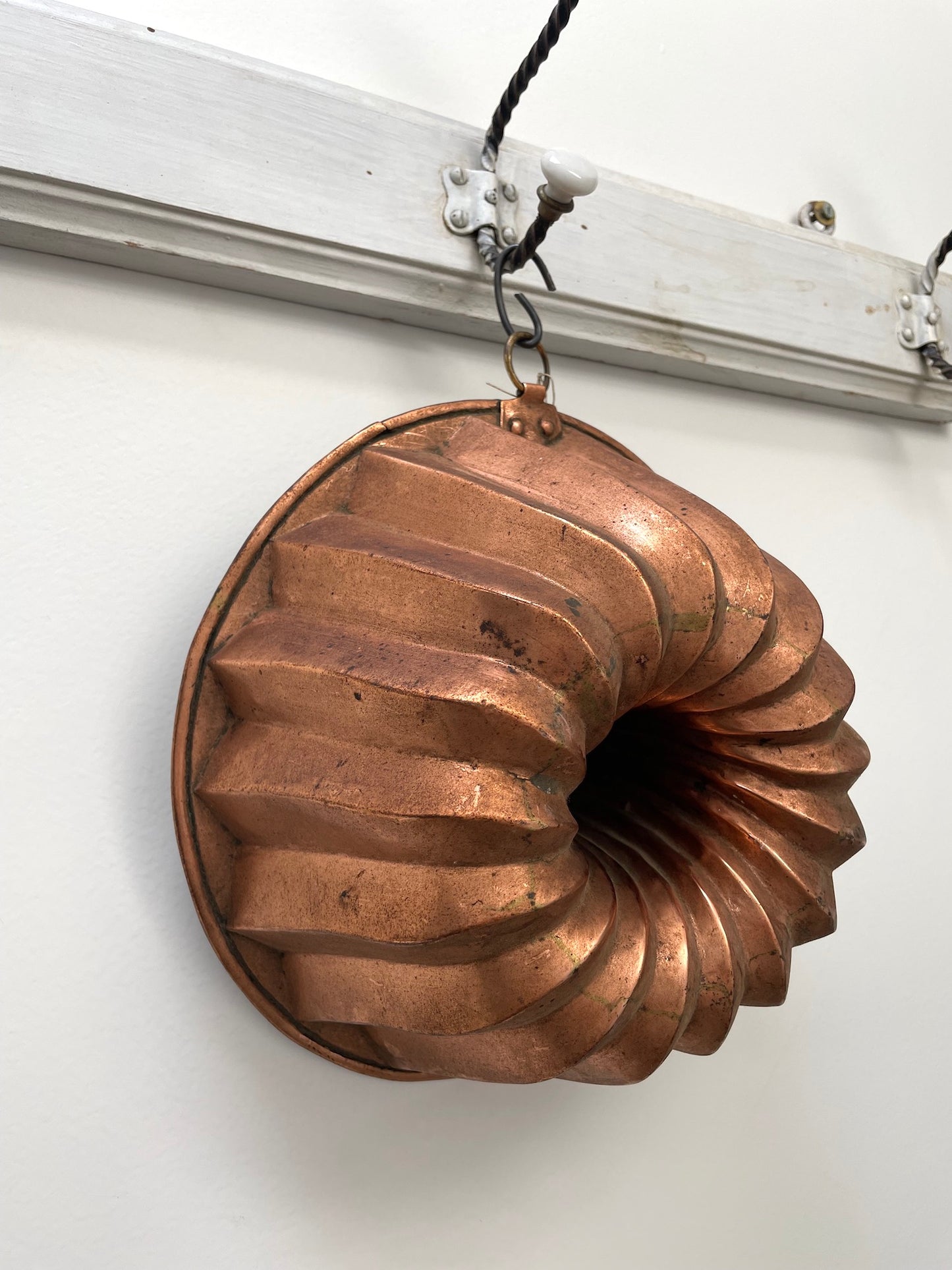 Antique French Copper Jelly Mould 'Swirled Turret'