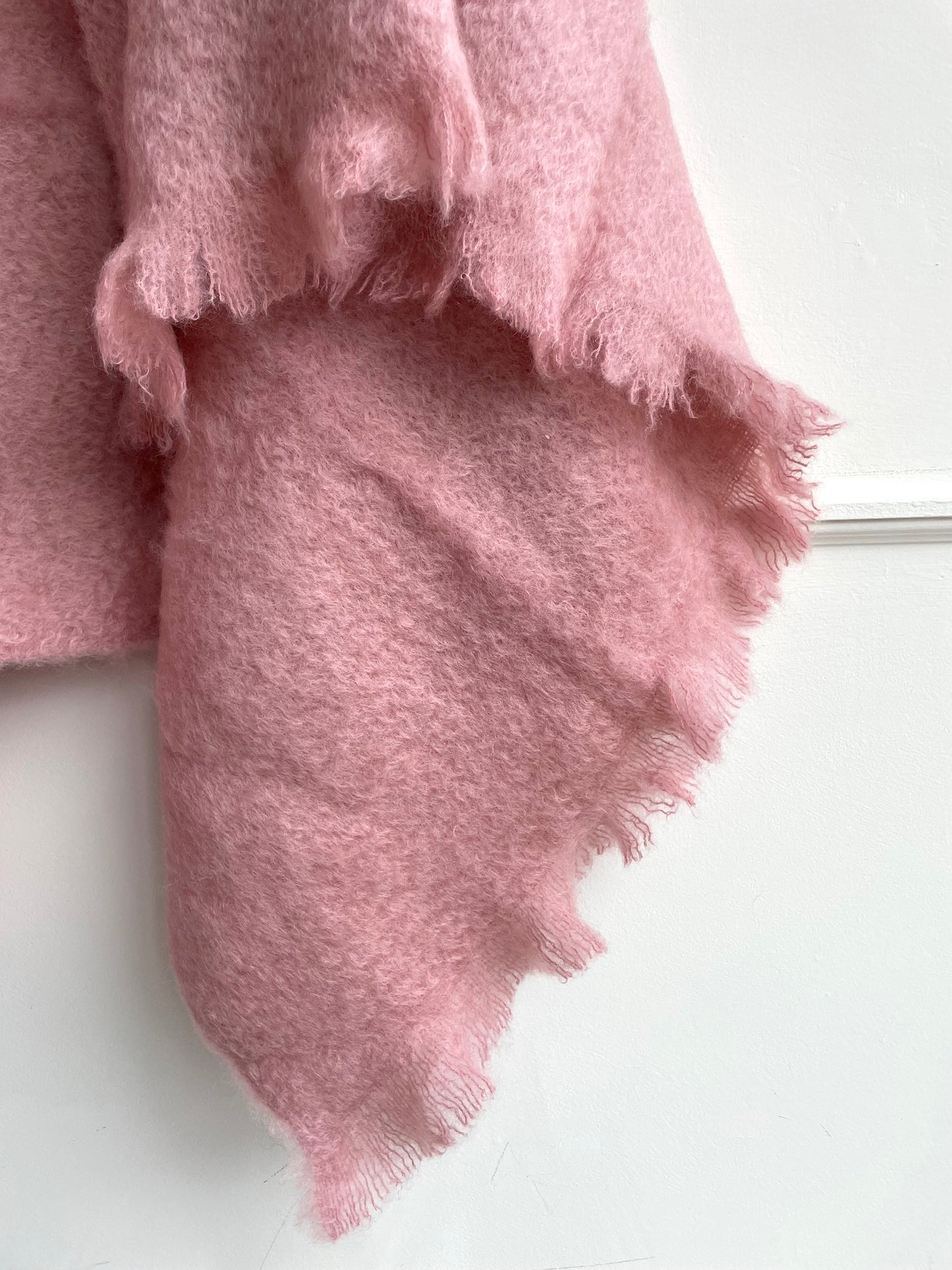Mantas Ezcaray Pink Mohair Blanket