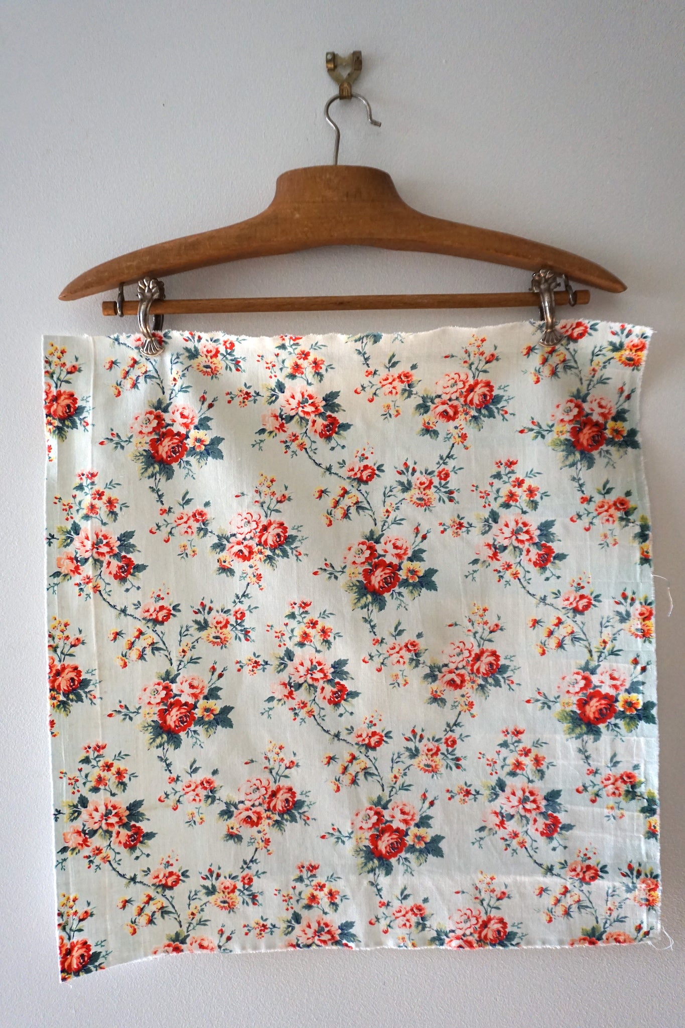 Vintage French Blue & Red Floral Cotton Fabric Panel 45x50cm