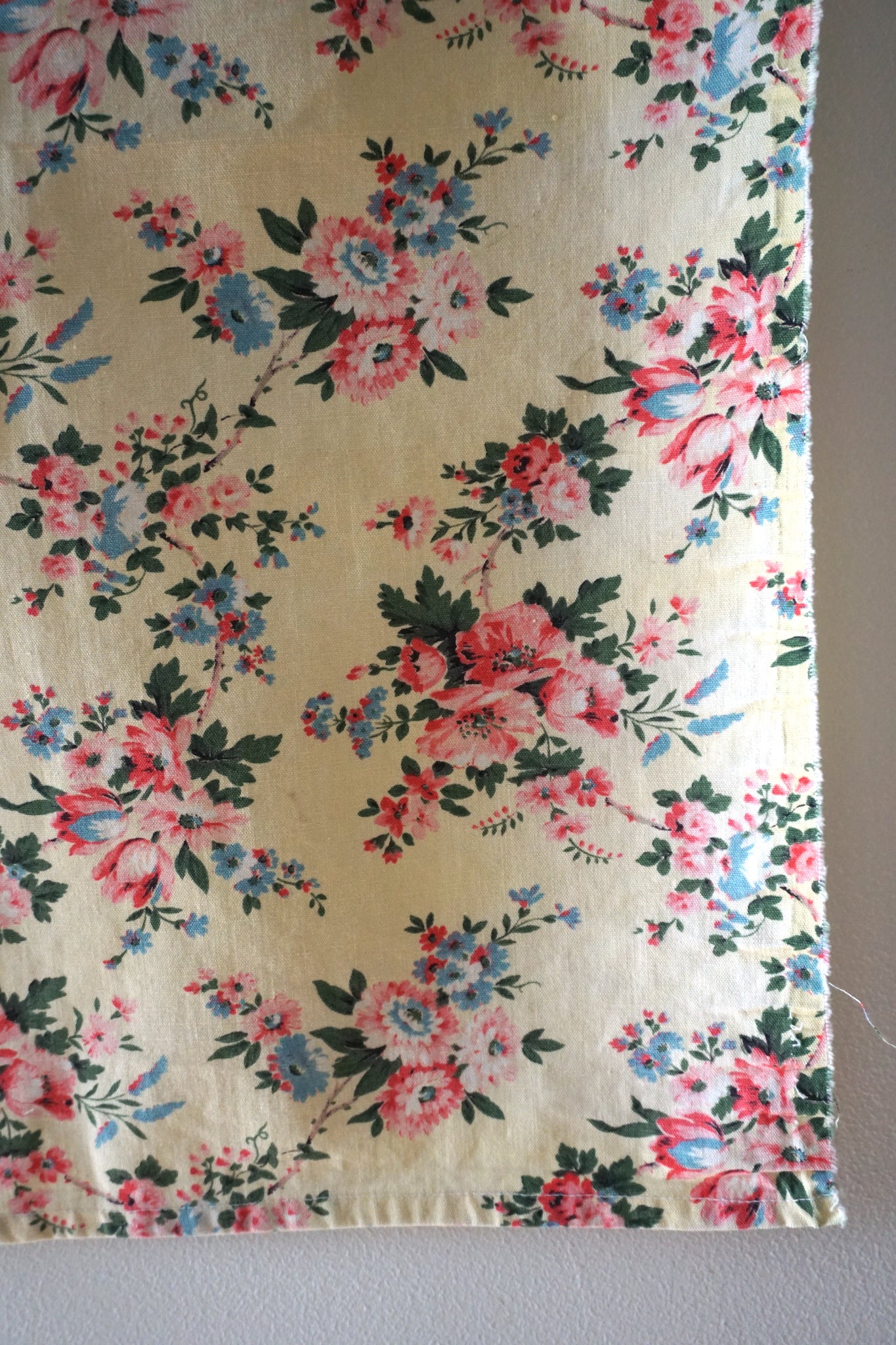 Vintage French Vibrant Floral Fabric Panel 40x40cm