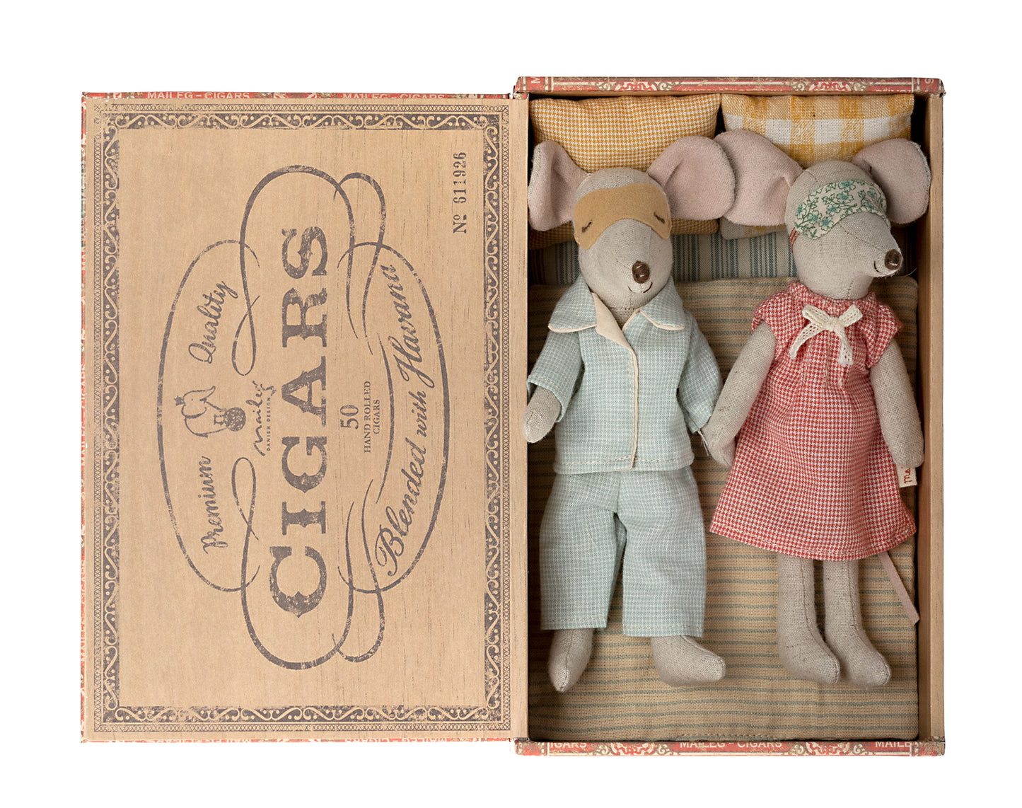 Maileg Mum & Dad Mouse in Cigar Box