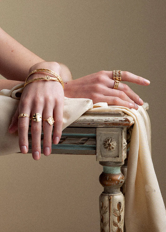 Alix d. Reynis Dentelle Ring