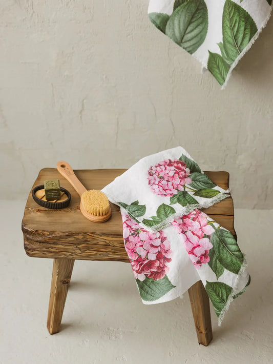 European Linen 'Hydrangea' Pair Of Hand Towels - White