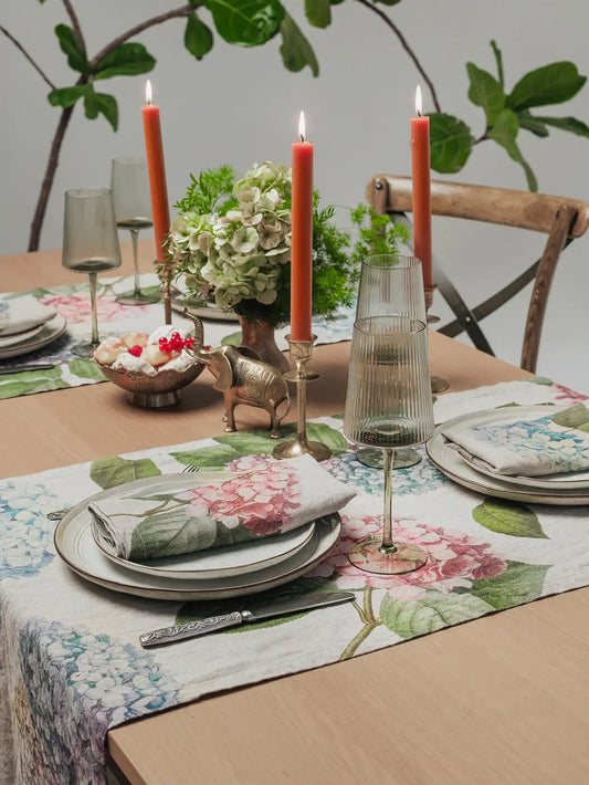 European Linen 'Hydrangea' Table Runner - Natural