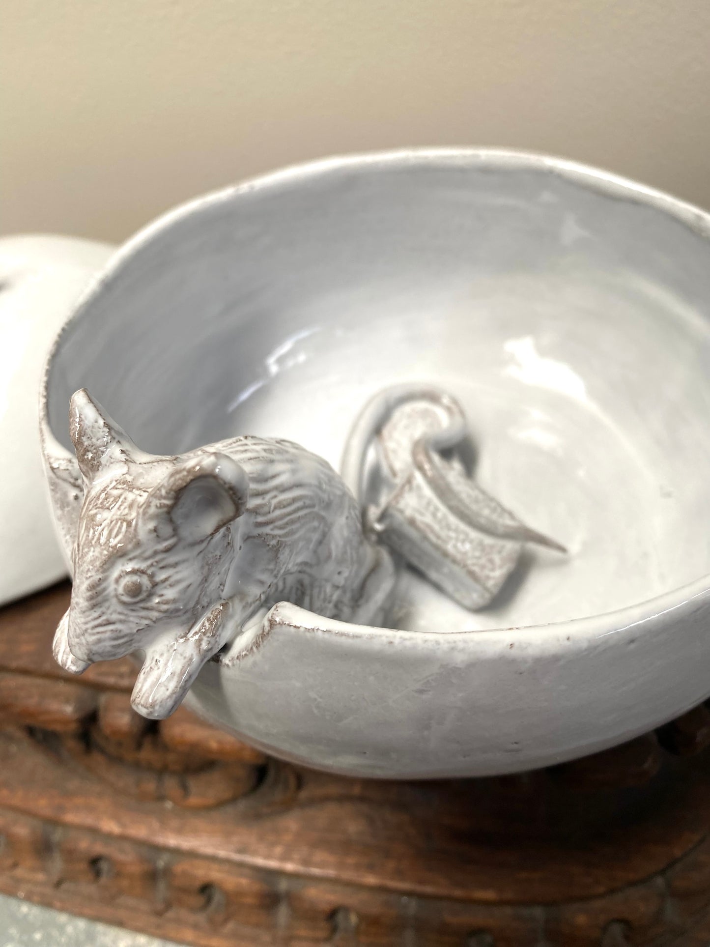 Astier de Villatte Serena Mouse Sugar Bowl