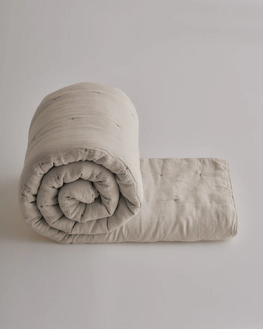 Hale Mercantile 'Basix' Linen Quilt