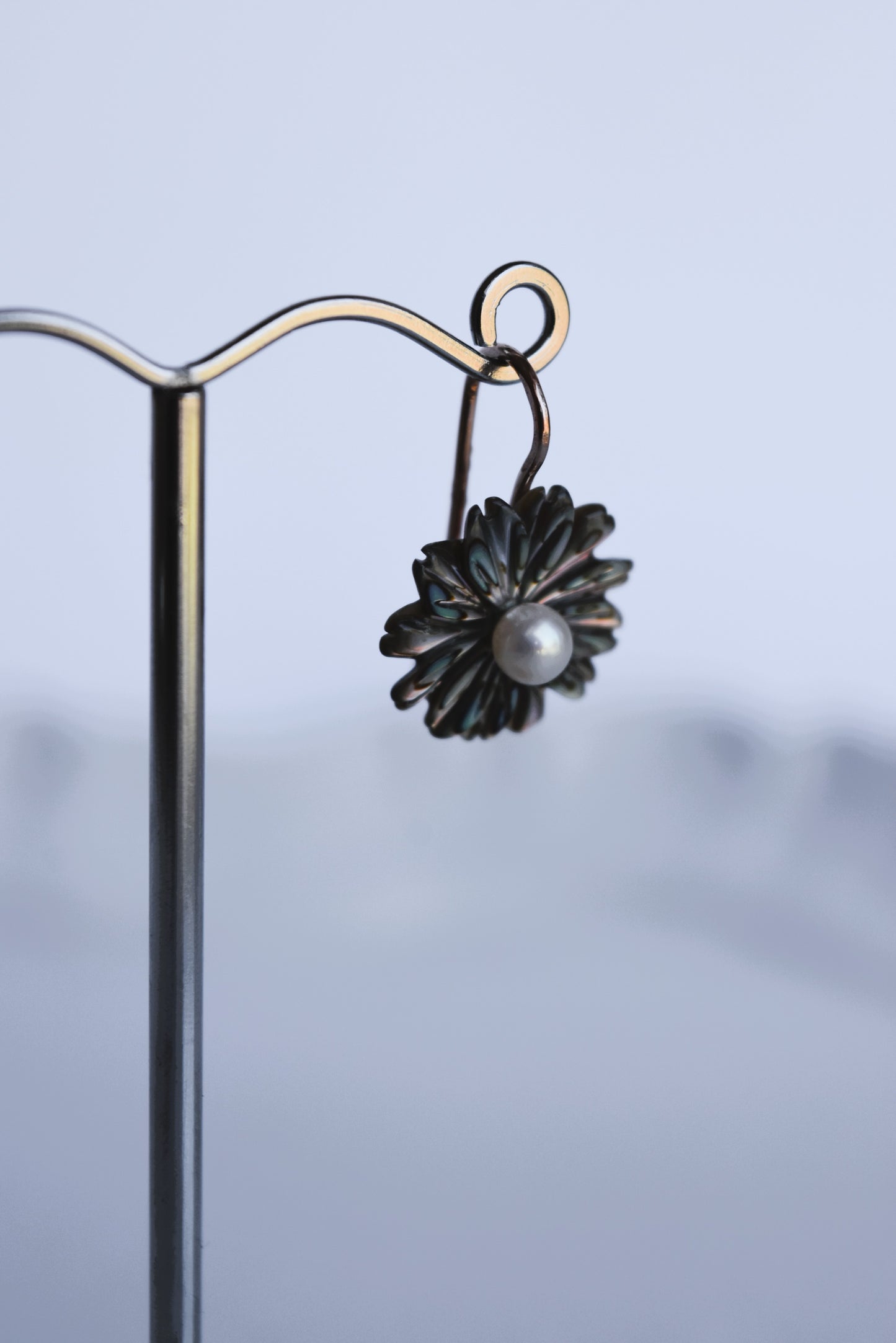 Italian Small Grey Mother-of-Pearl Flower Earrings