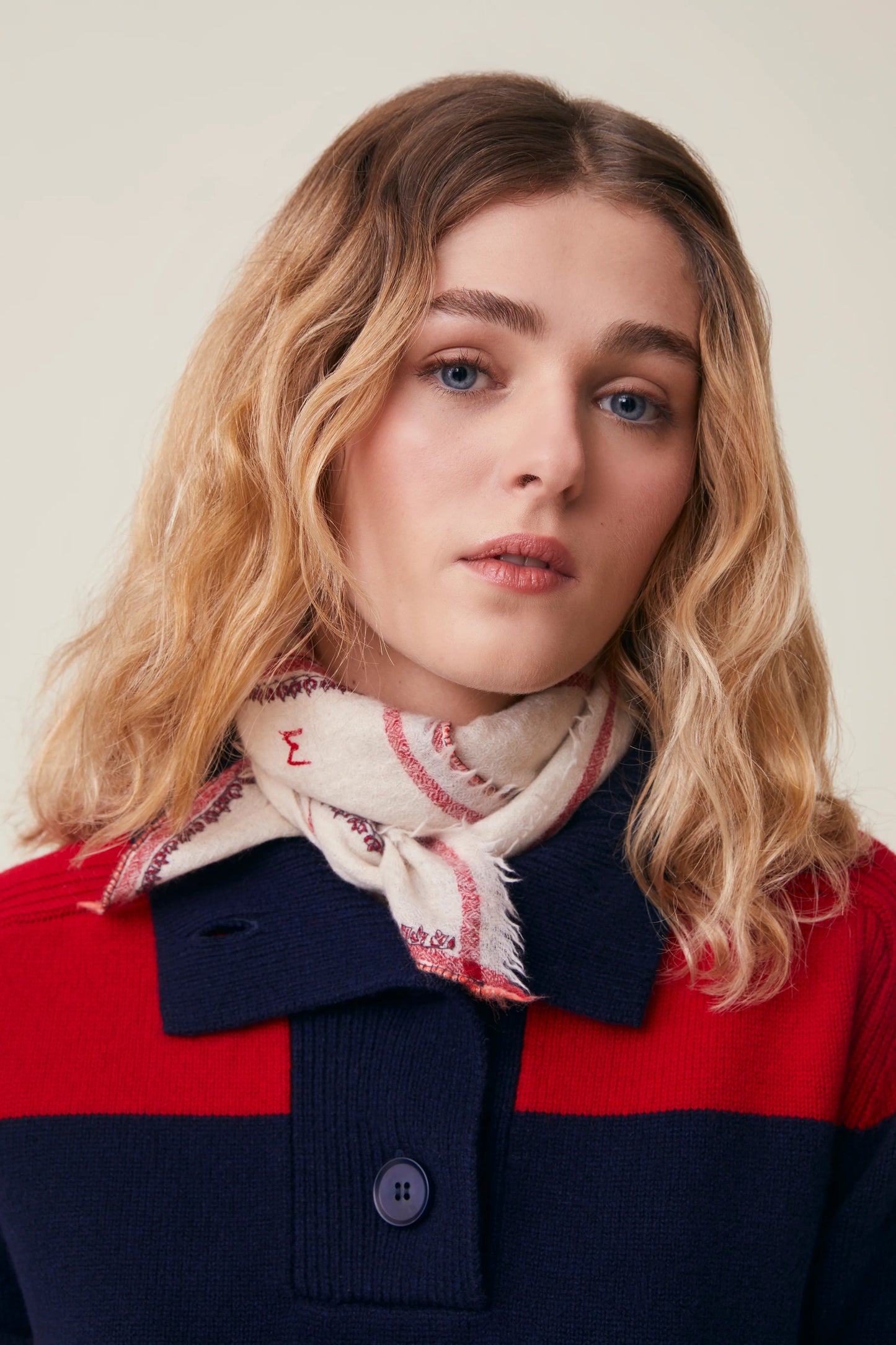 Moismont French Embroidered Cashmere Scarf 'Idol'