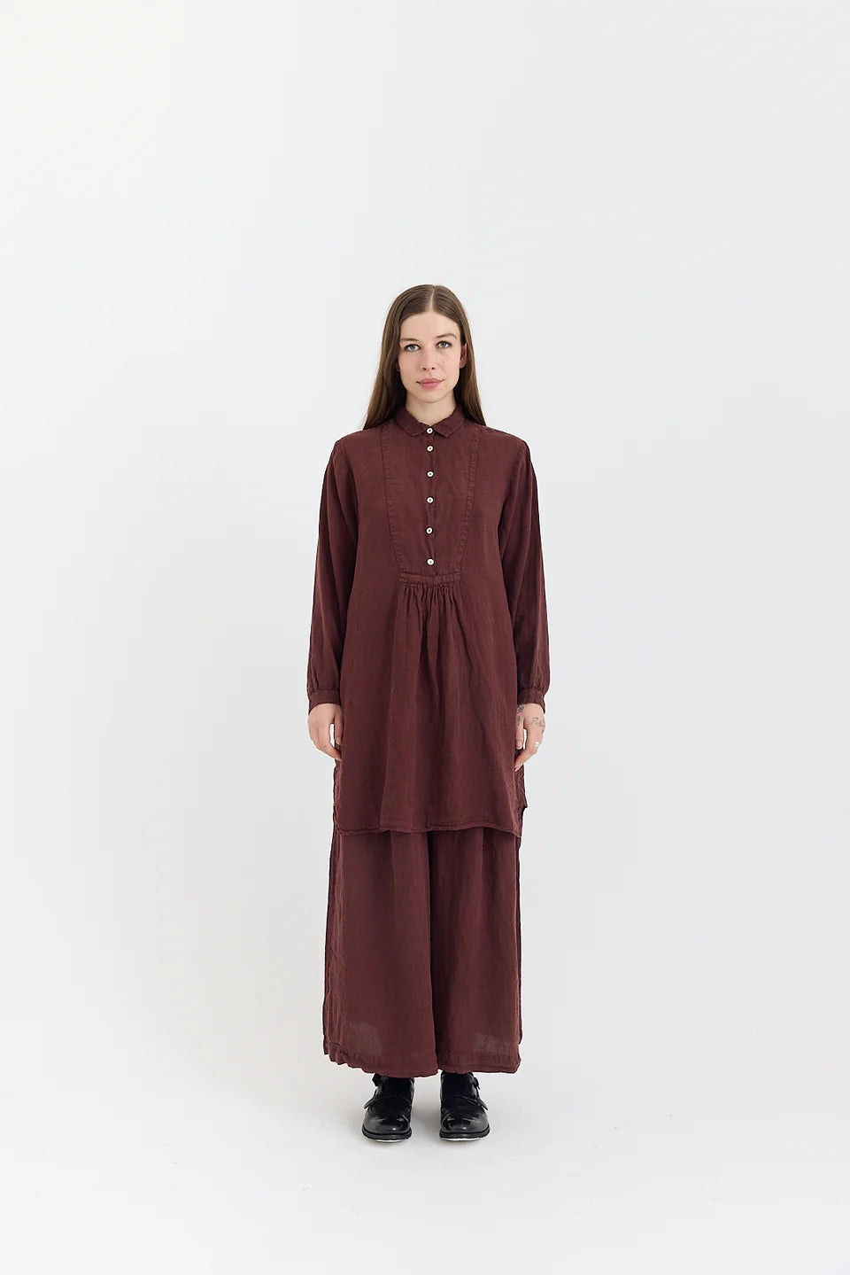 Metta Fran Long Linen Tunic - Cordovan