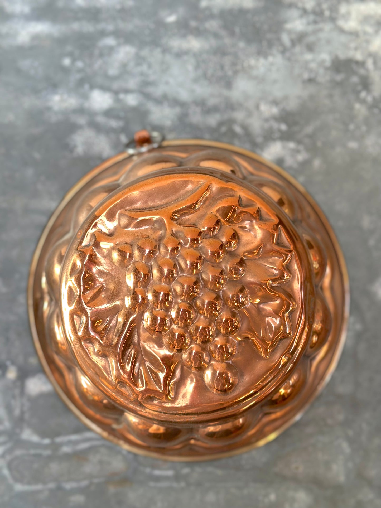 Vintage French Round 'Grapes' Jelly Mould
