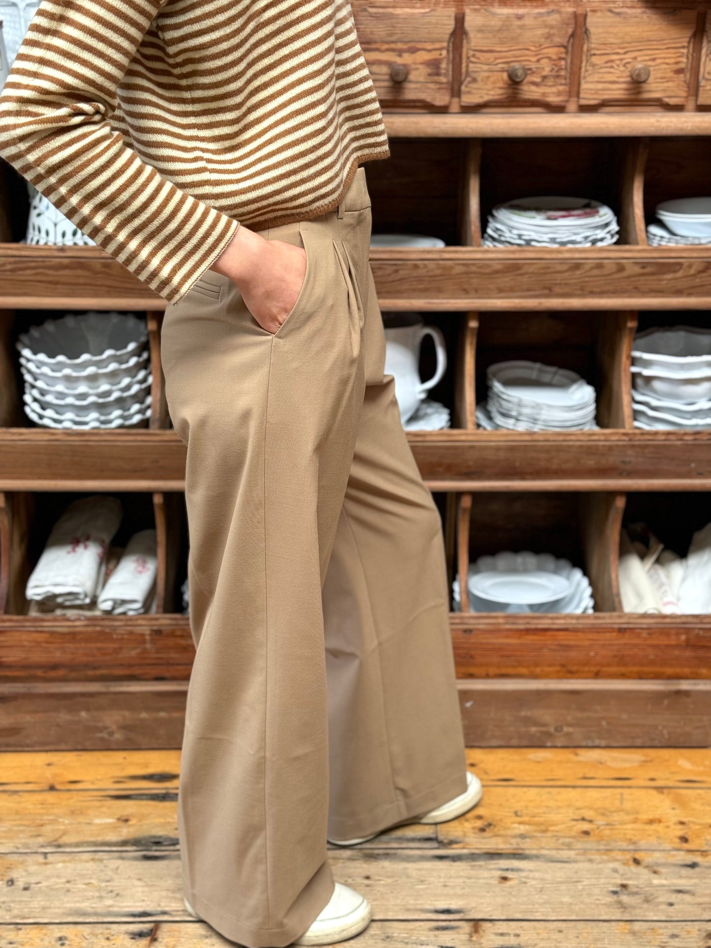 Minina Wide Leg Tailored Pants - Tan