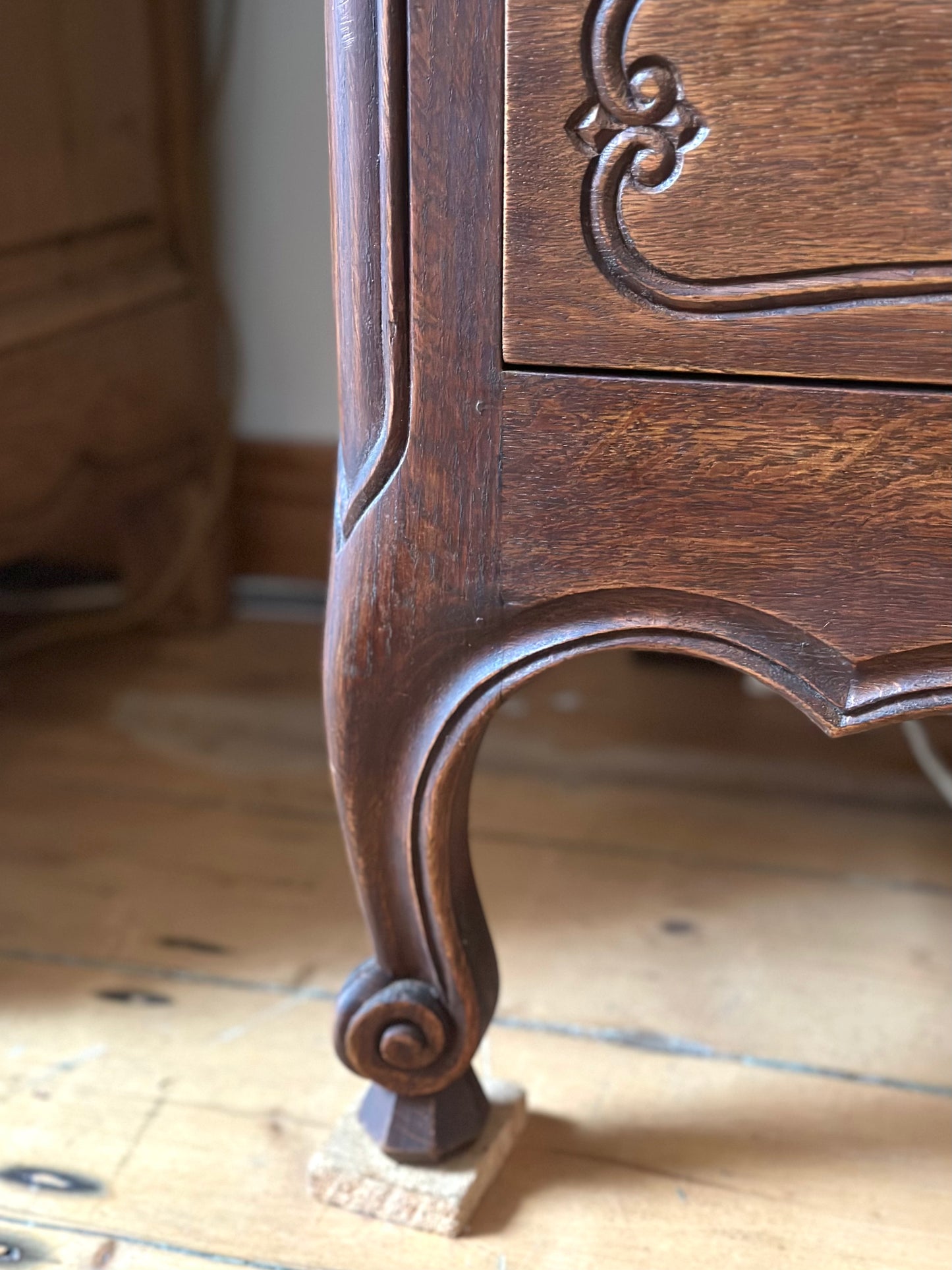 Antique French Oak 4 Drawer Commode