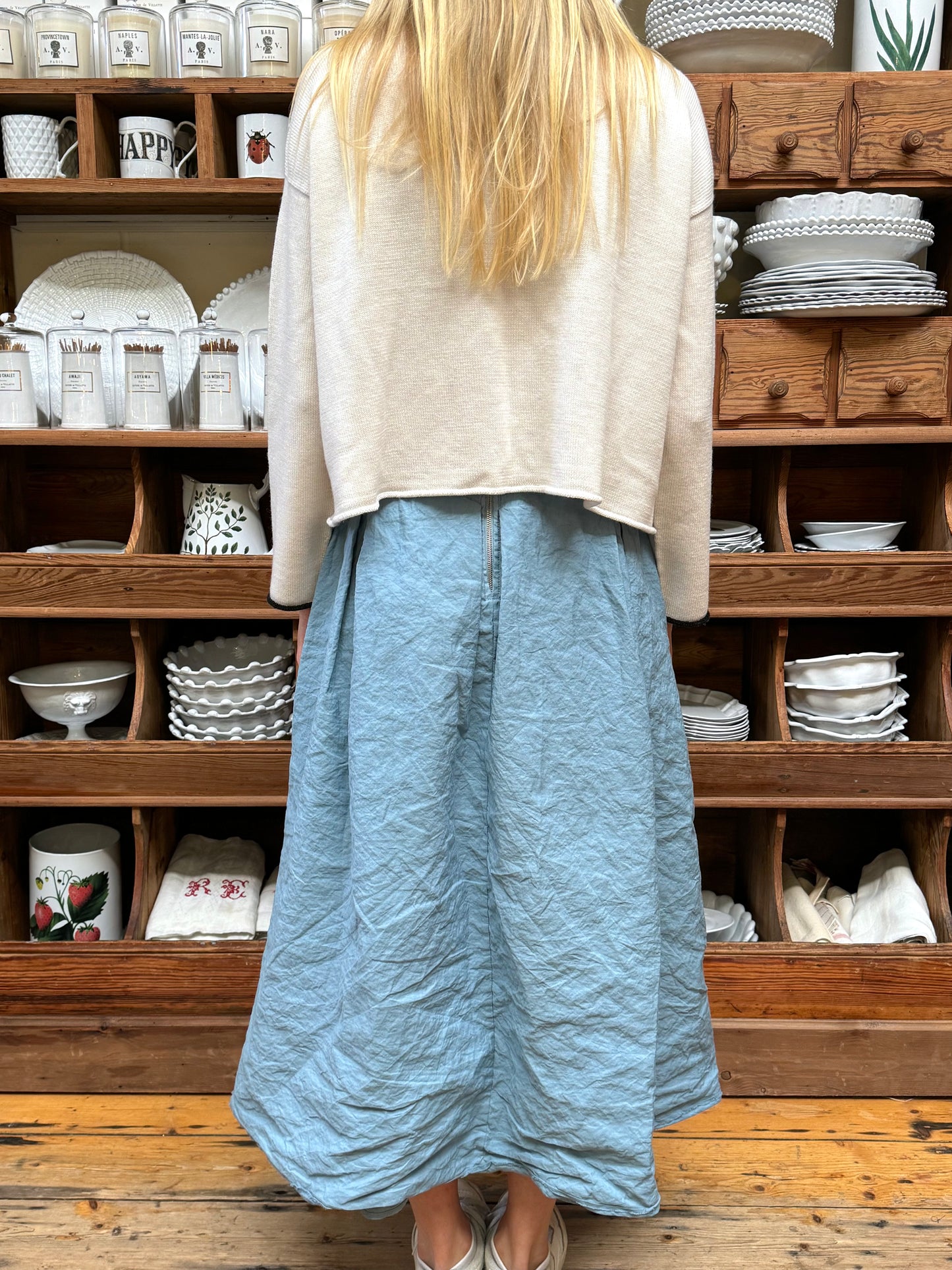 Aequamente Long Skirt - Light Blue