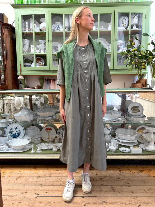 Sula Long Pleat Dress - Shadow