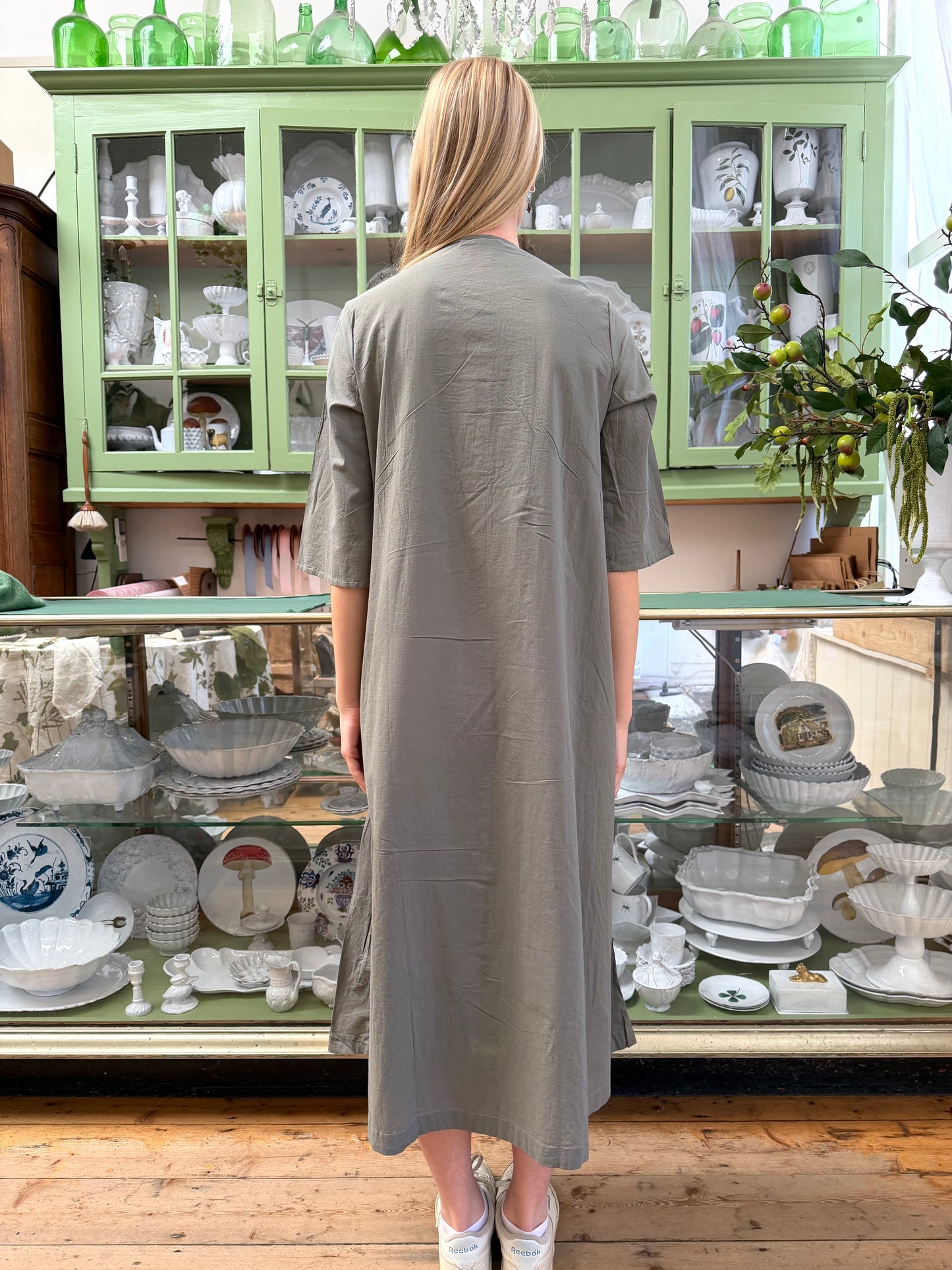 Sula Long Pleat Dress - Shadow