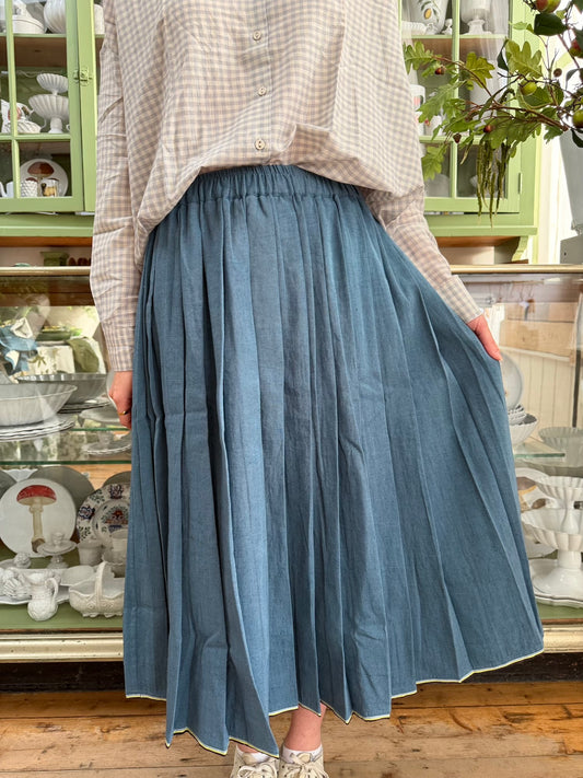 Runaway Bicycle Pleated Skirt - Blue