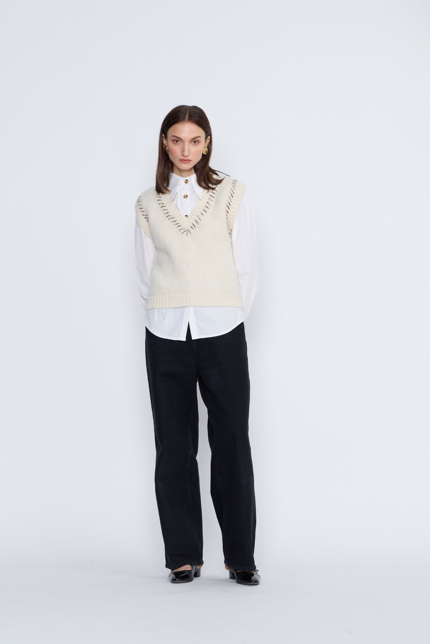 French Alpaca Knit Vest With Contrast Stitching - Ivory