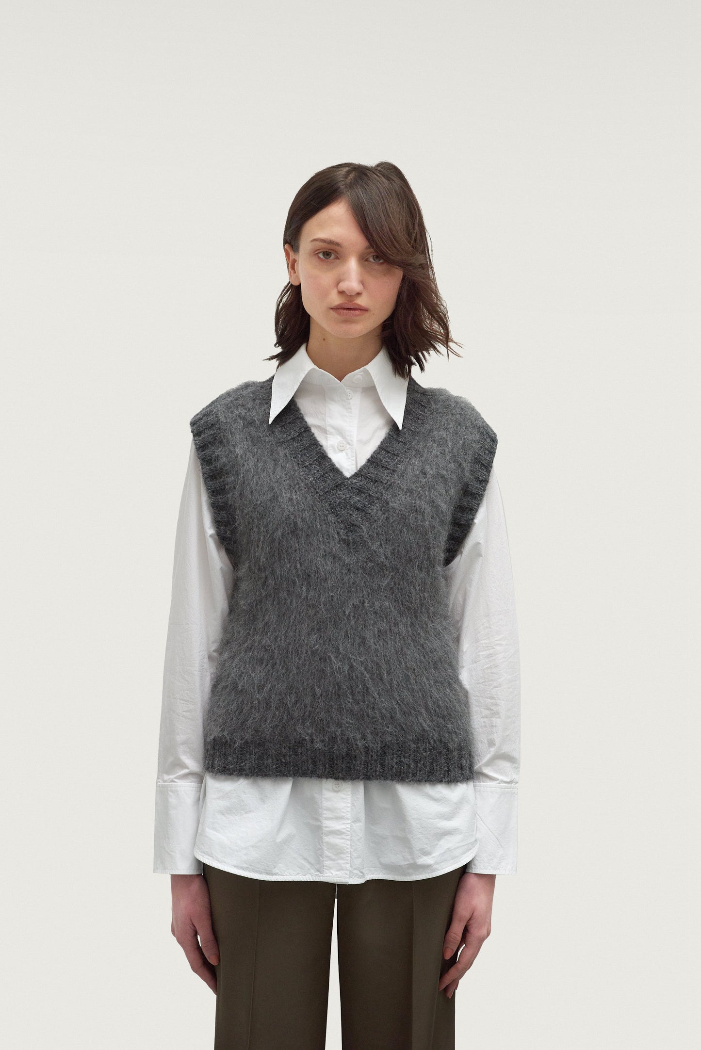 French Alpaca Knit Vest - Anthracite
