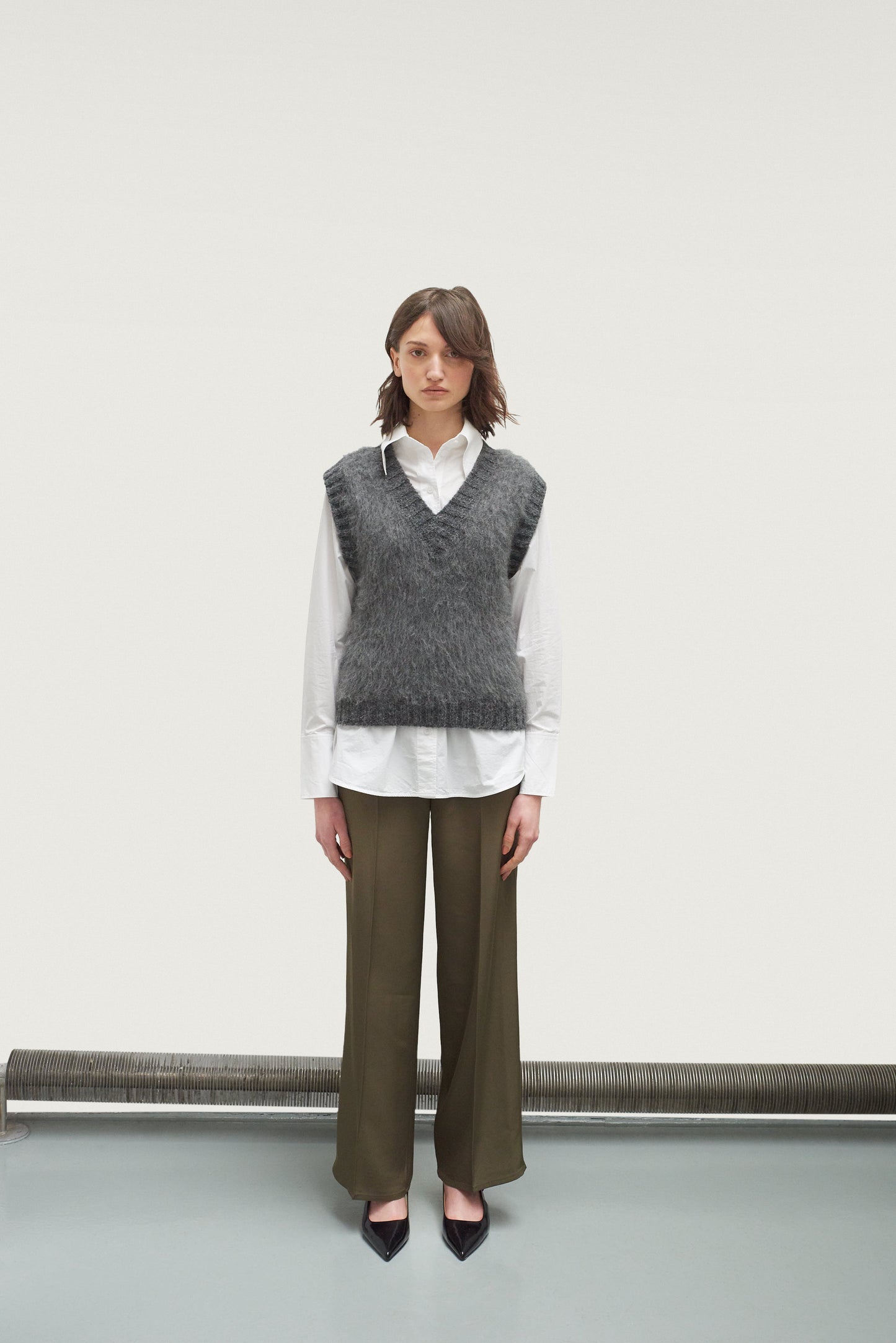 French Alpaca Knit Vest - Anthracite
