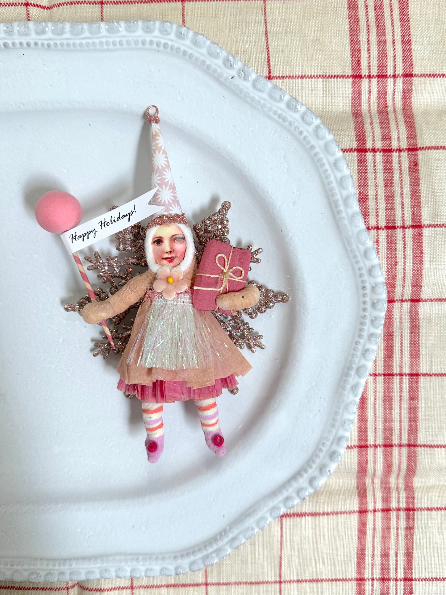 Vintage by Crystal Handspun Cotton Snowflake Children