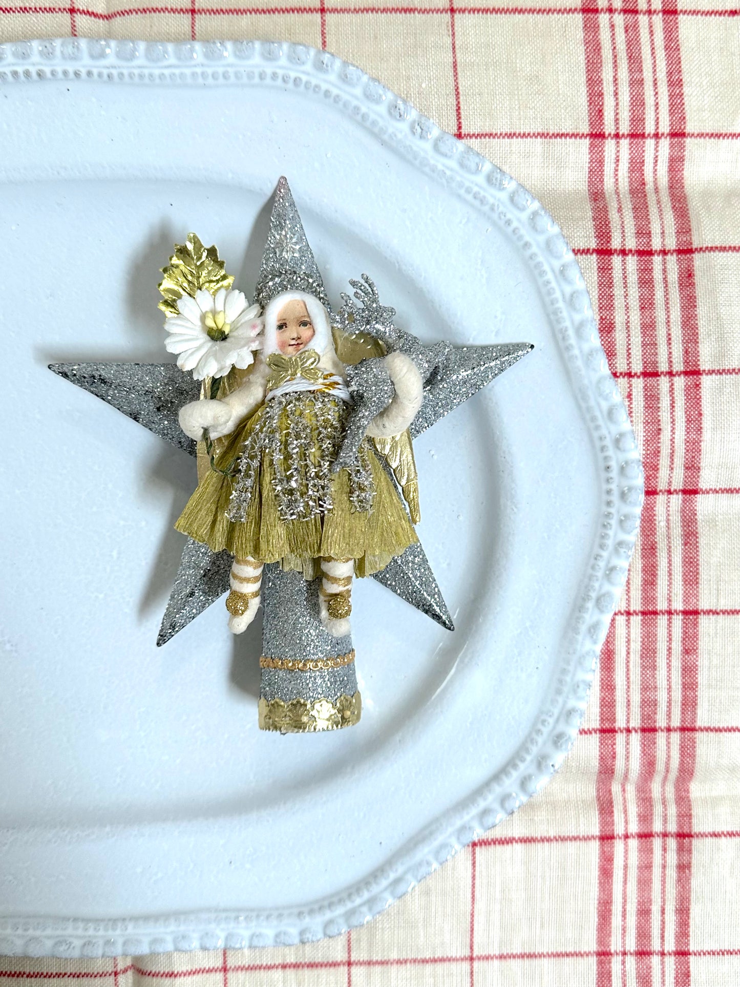 Vintage by Crystal Handspun Cotton Angel On Star Tree Topper