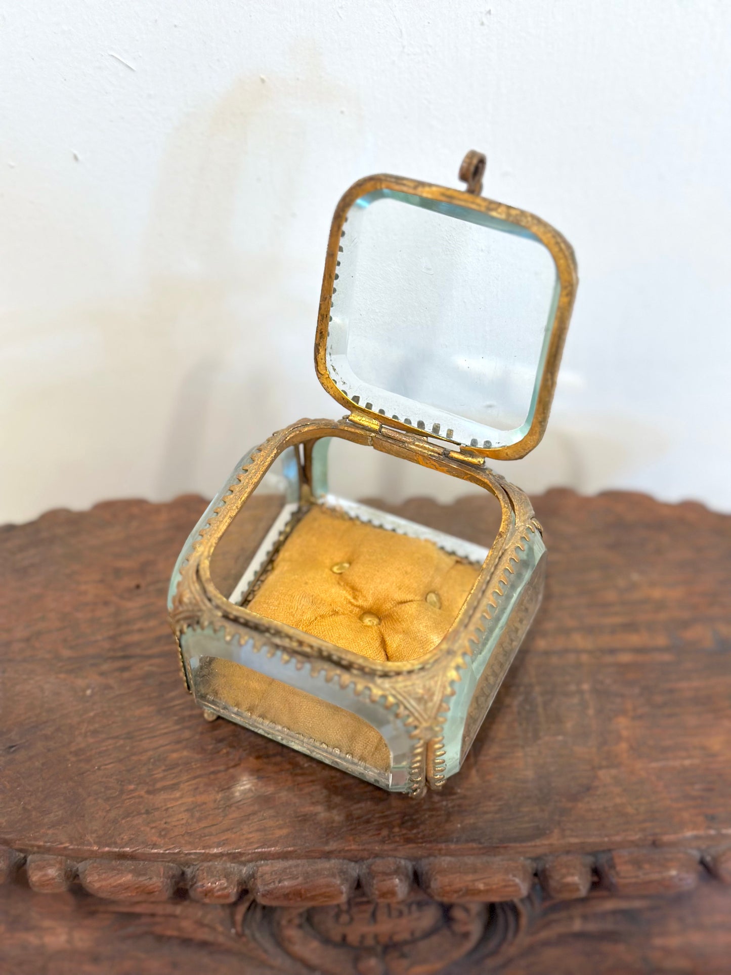 Antique French 'Boîte à Bijoux' Glass Jewellery Box - Medium Square - Mustard