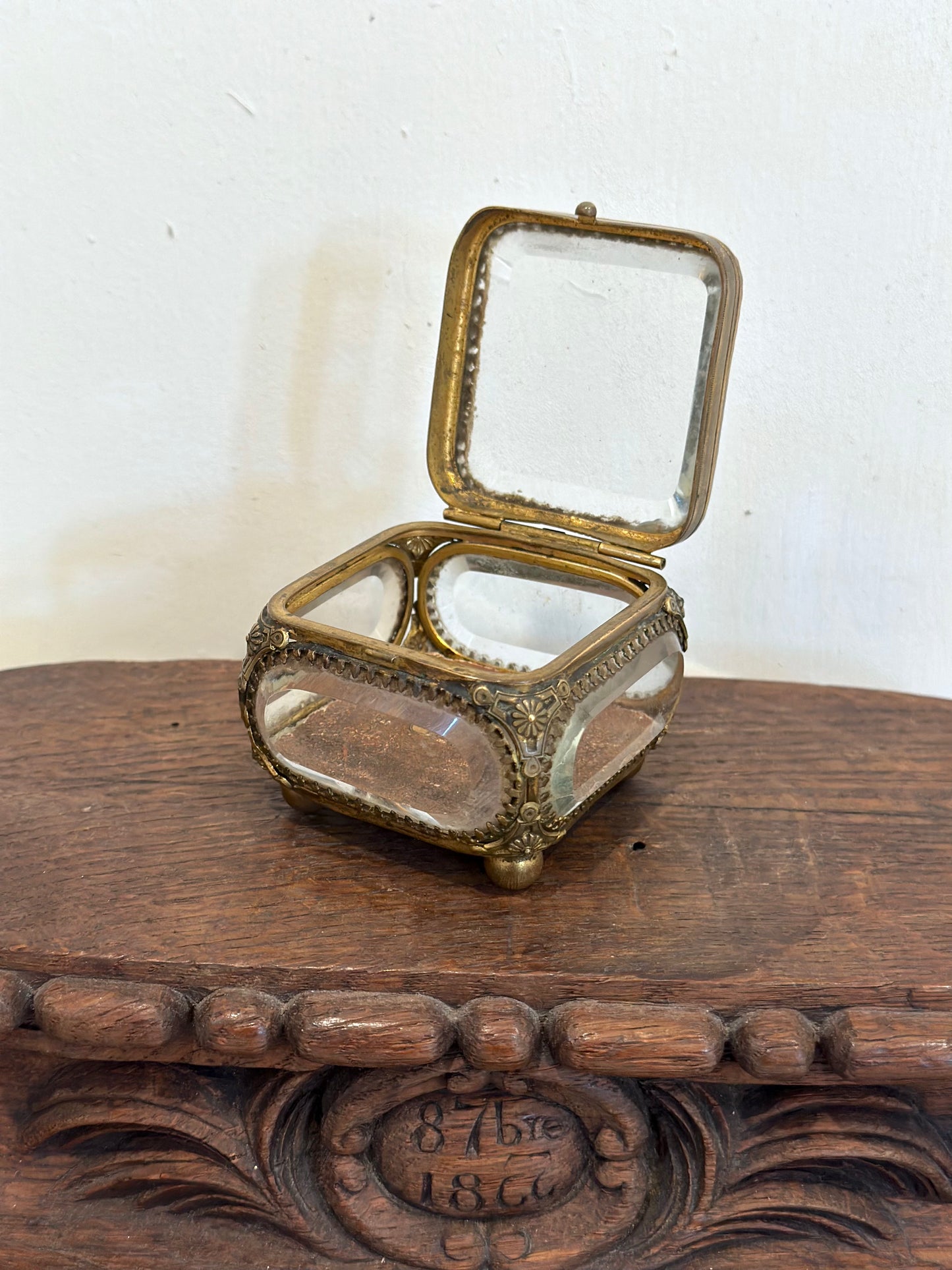 Antique French 'Boîte à Bijoux' Glass Jewellery Box - Small Square - Red Leather