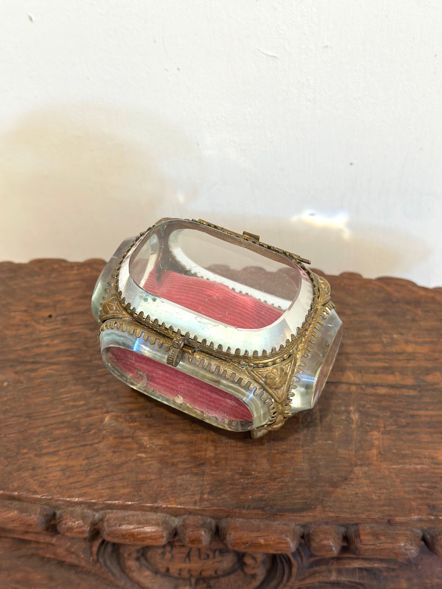 Antique French 'Boîte à Bijoux' Glass Jewellery Box - Small Rectangle - Red Velvet