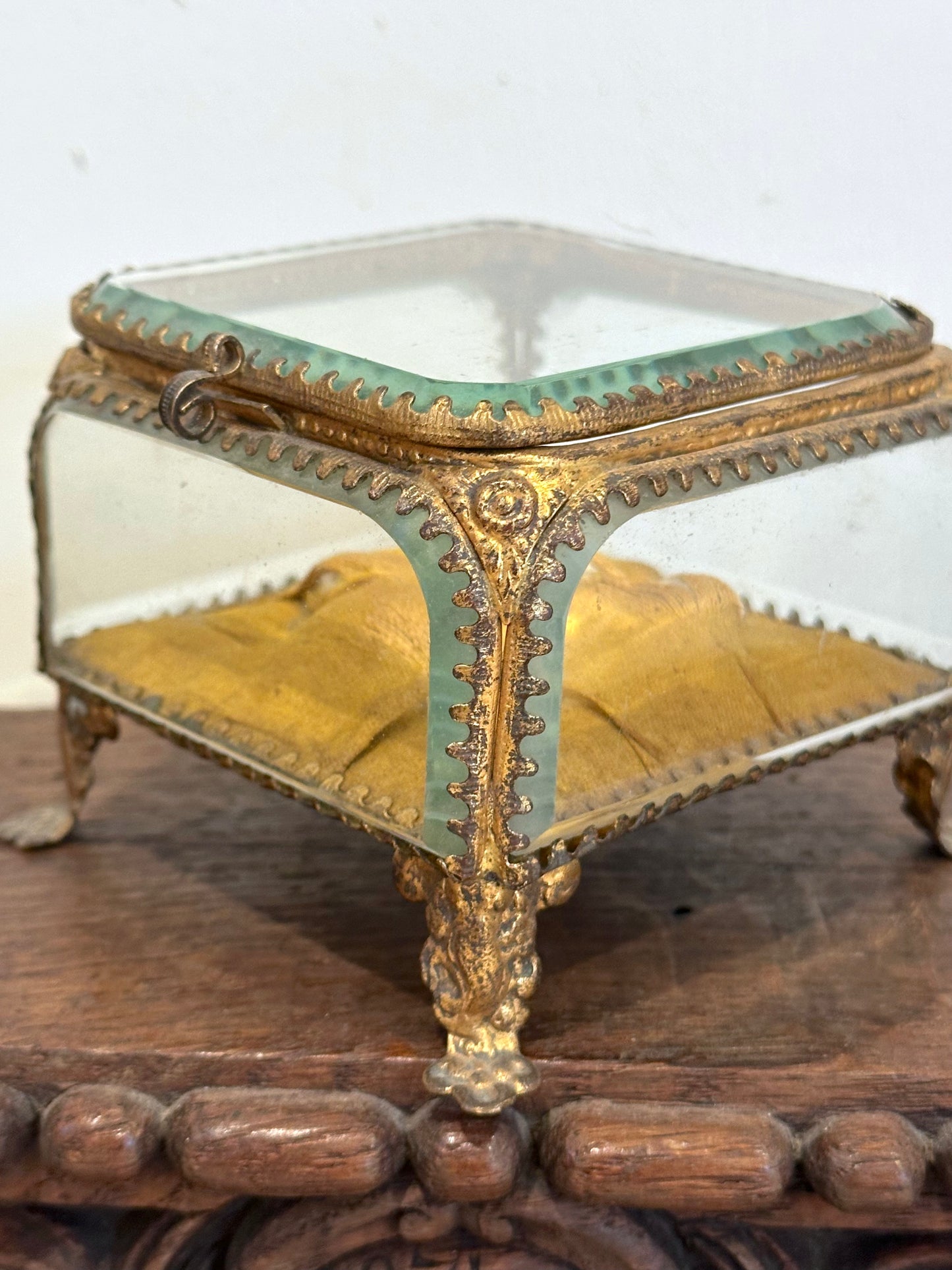 Antique French 'Boîte à Bijoux' Glass Jewellery Box - Large Square - Mustard Yellow