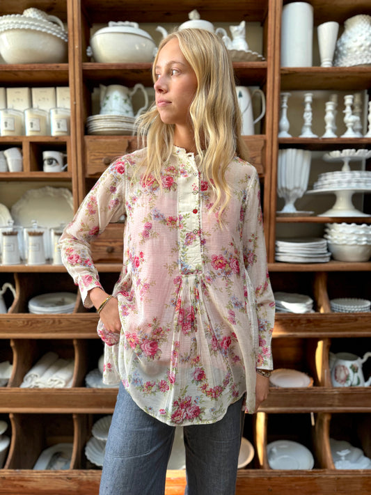 Péro White Shirt With Pink Floral Design And Red Check Slip