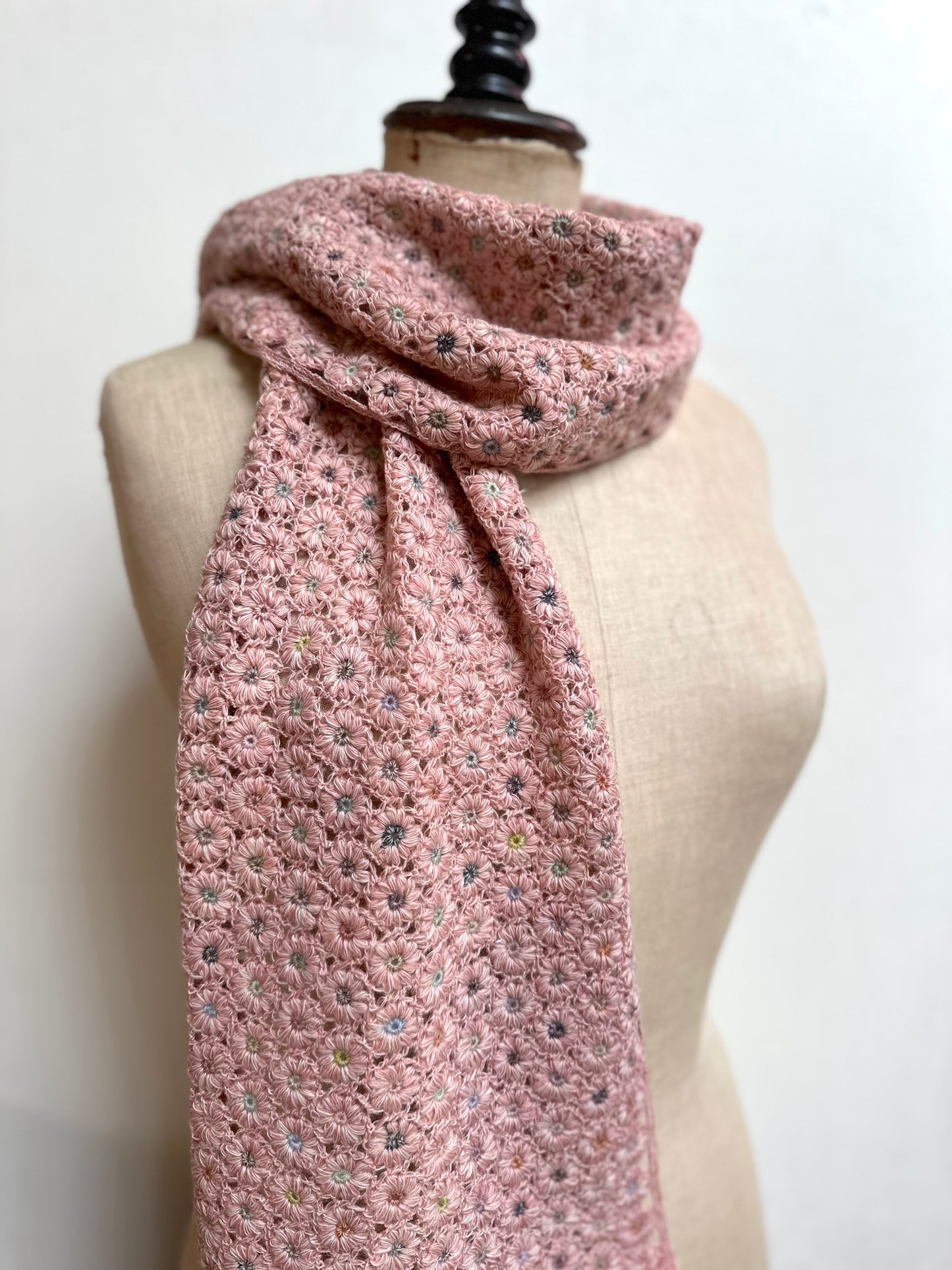 Sophie Digard Crochet Wool Scarf Pink Daisy Chains