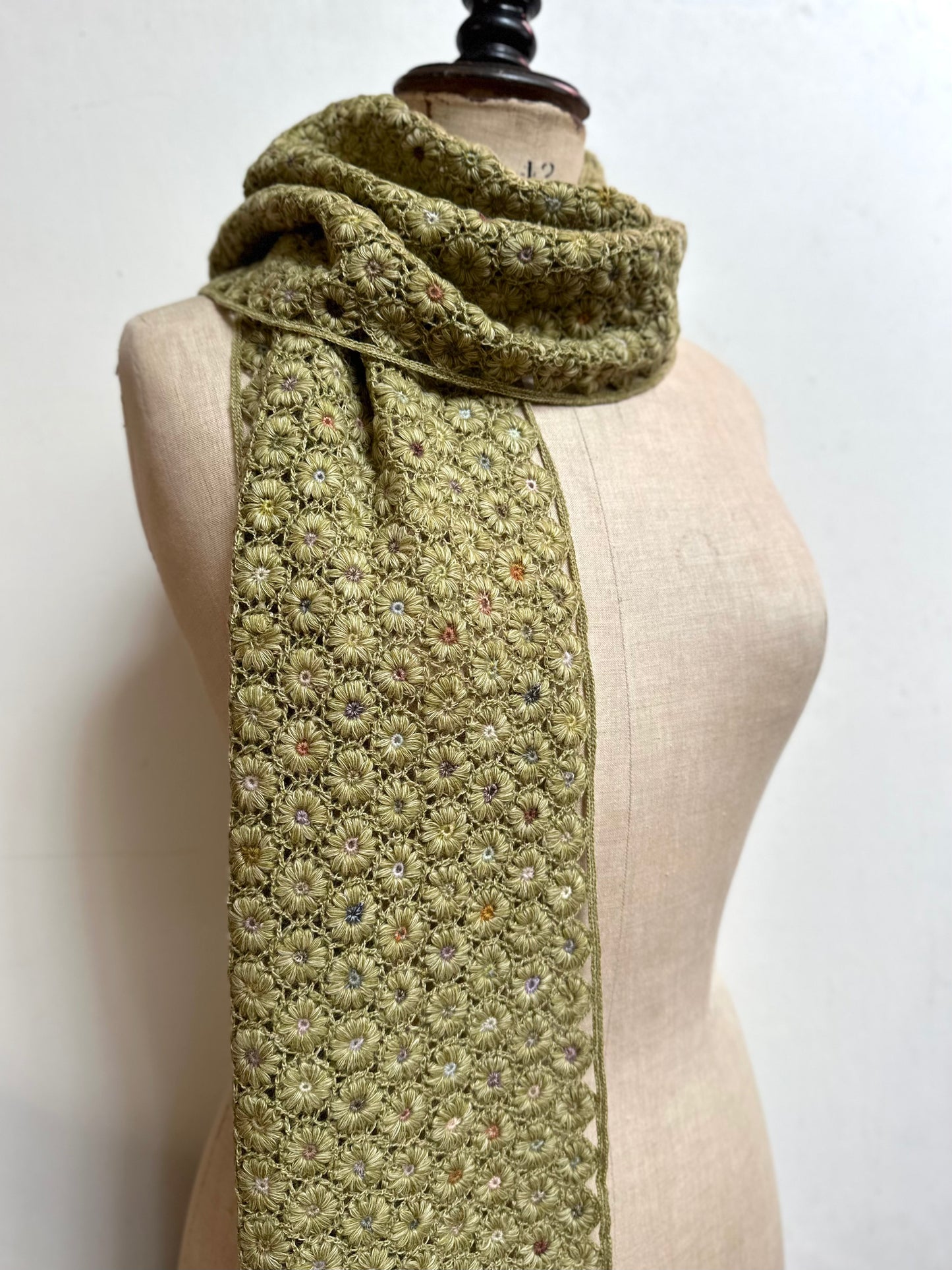 Sophie Digard Crochet Wool Scarf Green Daisy Chains