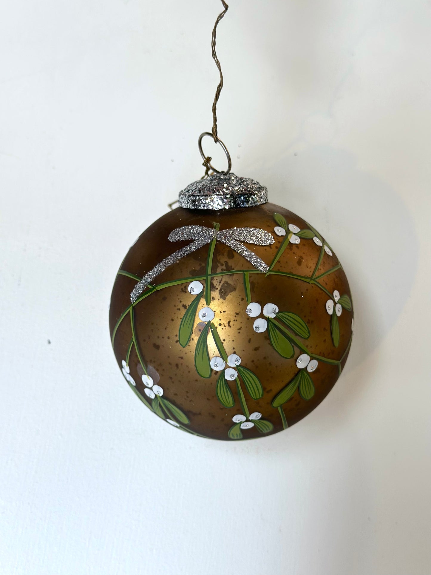 Walther & Co. Medium Gold Glass Ball - Mistletoe & Bow