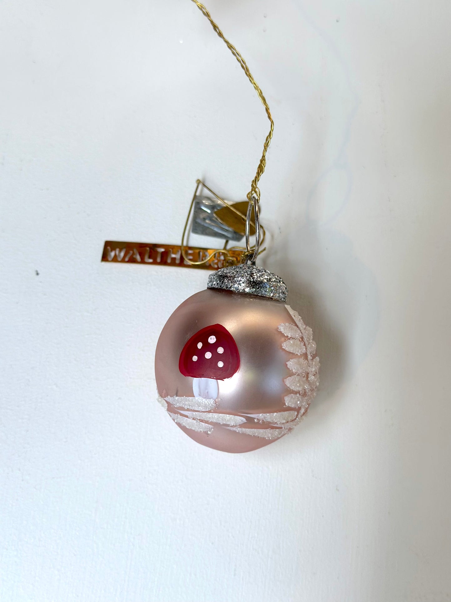 Walther & Co. Mini Rose Pink Glass Ball - Mushroom