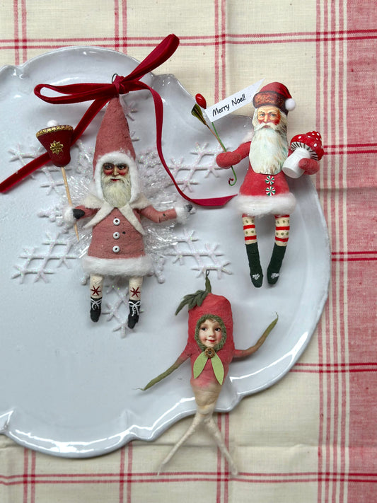 Vintage by Crystal Handspun Cotton Nostalgic Hanging Santas & Radish