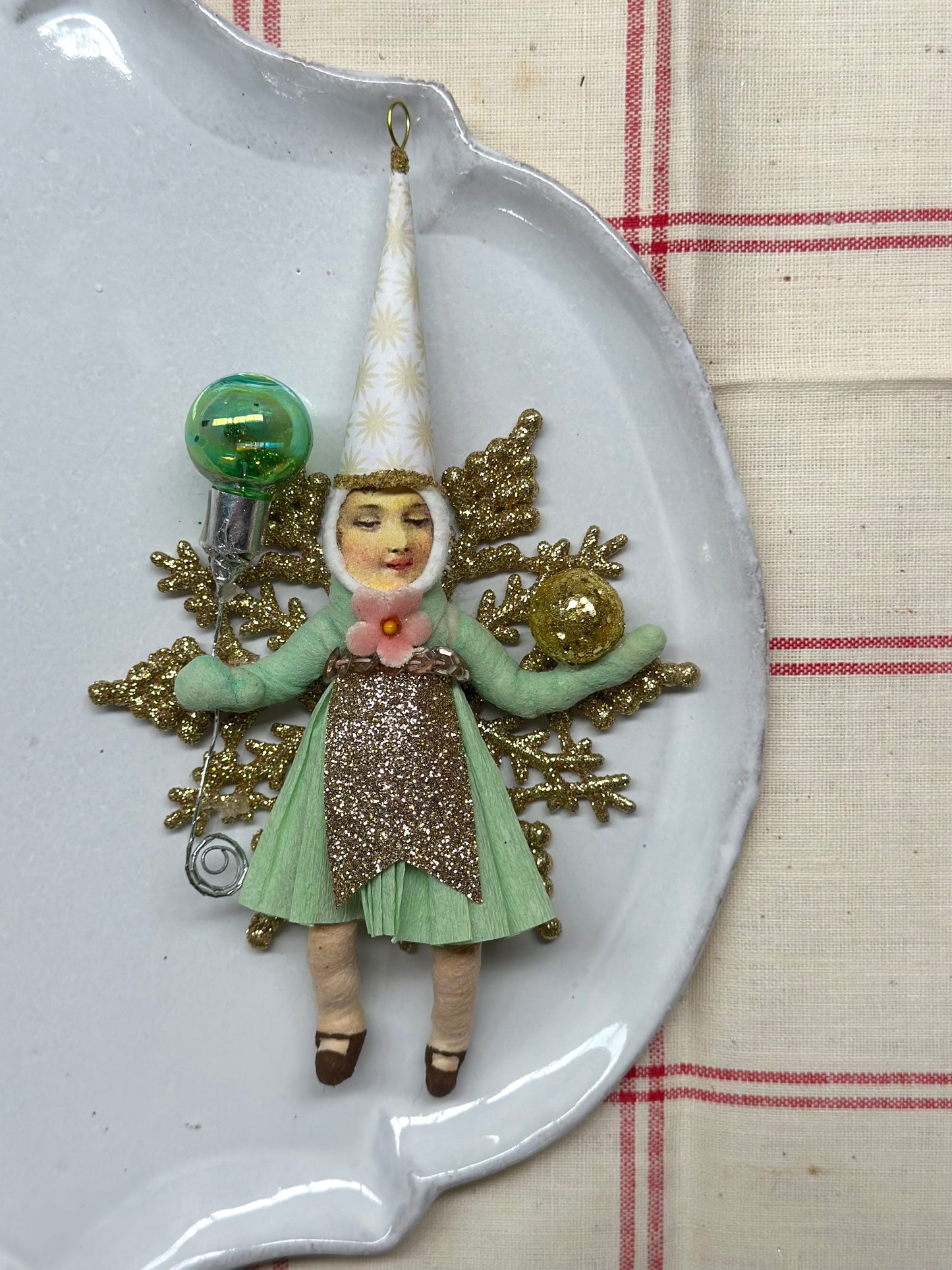 Vintage by Crystal Handspun Cotton Green & Silver Ornaments