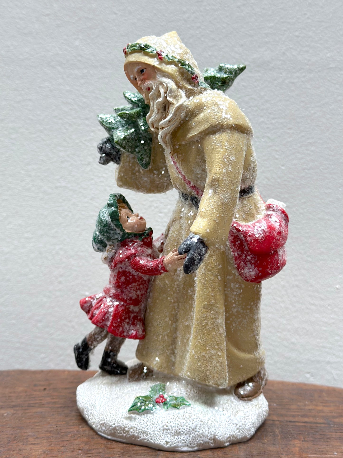 Santa & Girl - Standing Ornament - Woodland Christmas