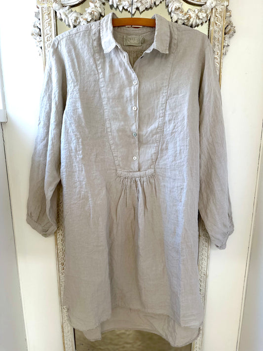 Metta Fran Long Linen Tunic - Concrete