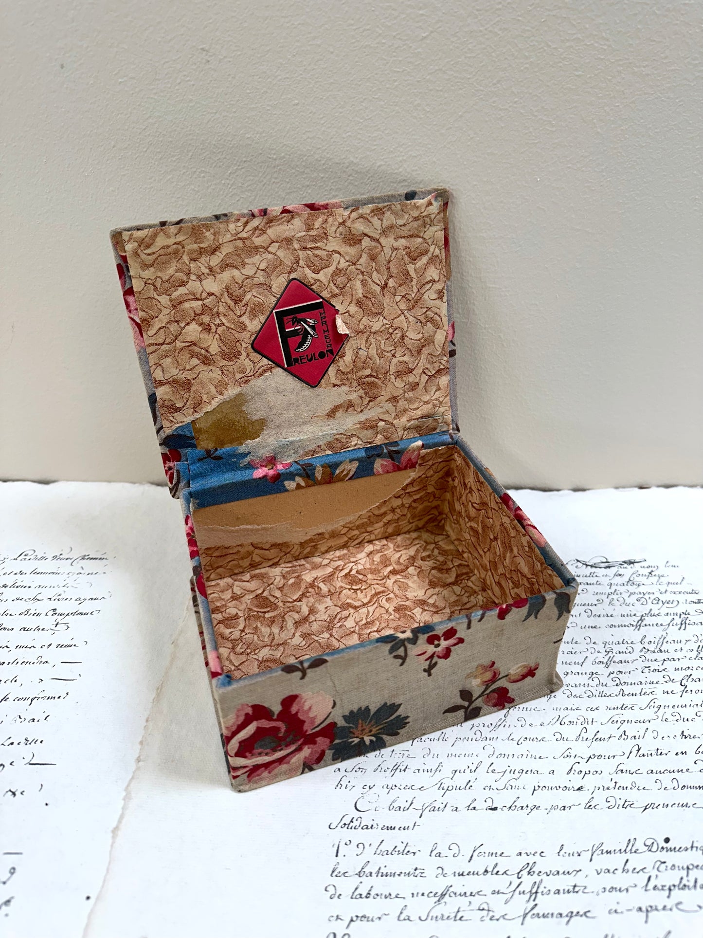Antique French 'Bouquet des Fleurs' Fabric Covered Boudoir Boxes