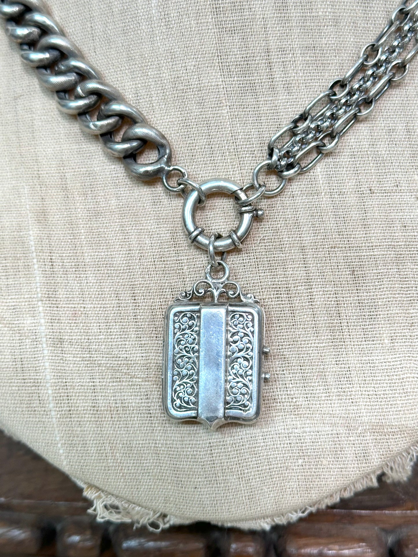 Antique French Silver Necklace With Decorative Locket