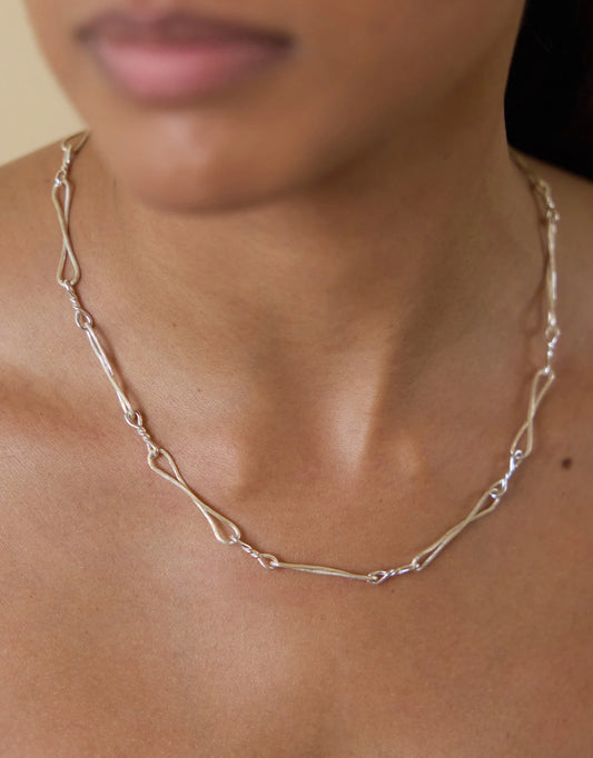 Dorothee Sausset Infinity Silver Chain Necklace