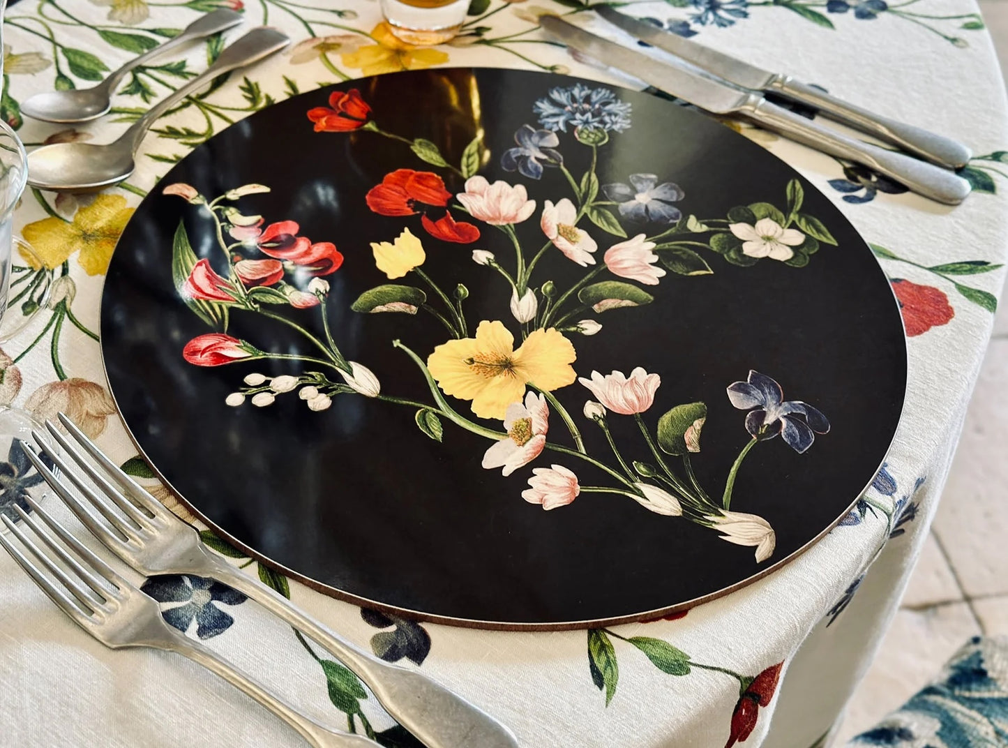 Summerill & Bishop 'Botanical Wildflower' Black Round Cork-Backed Placemat