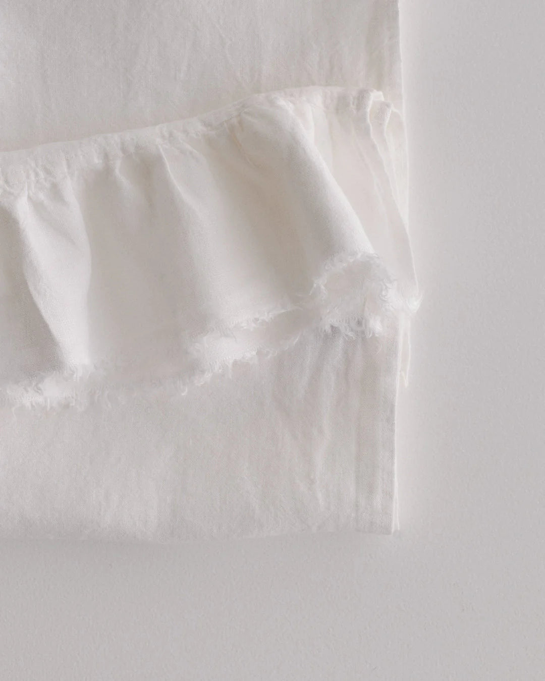 Hale Mercantile 'Kristine' Linen Guest Towel