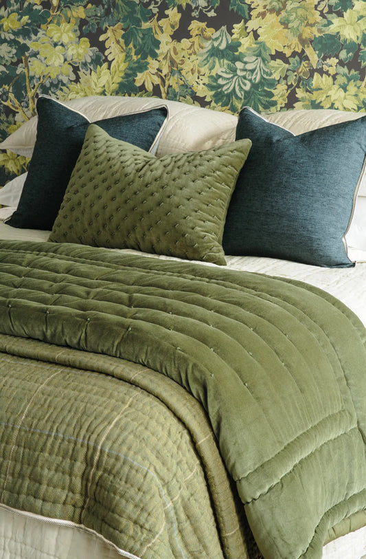 Bianca Lorenne 'Mica Verde' Velvet Comforter