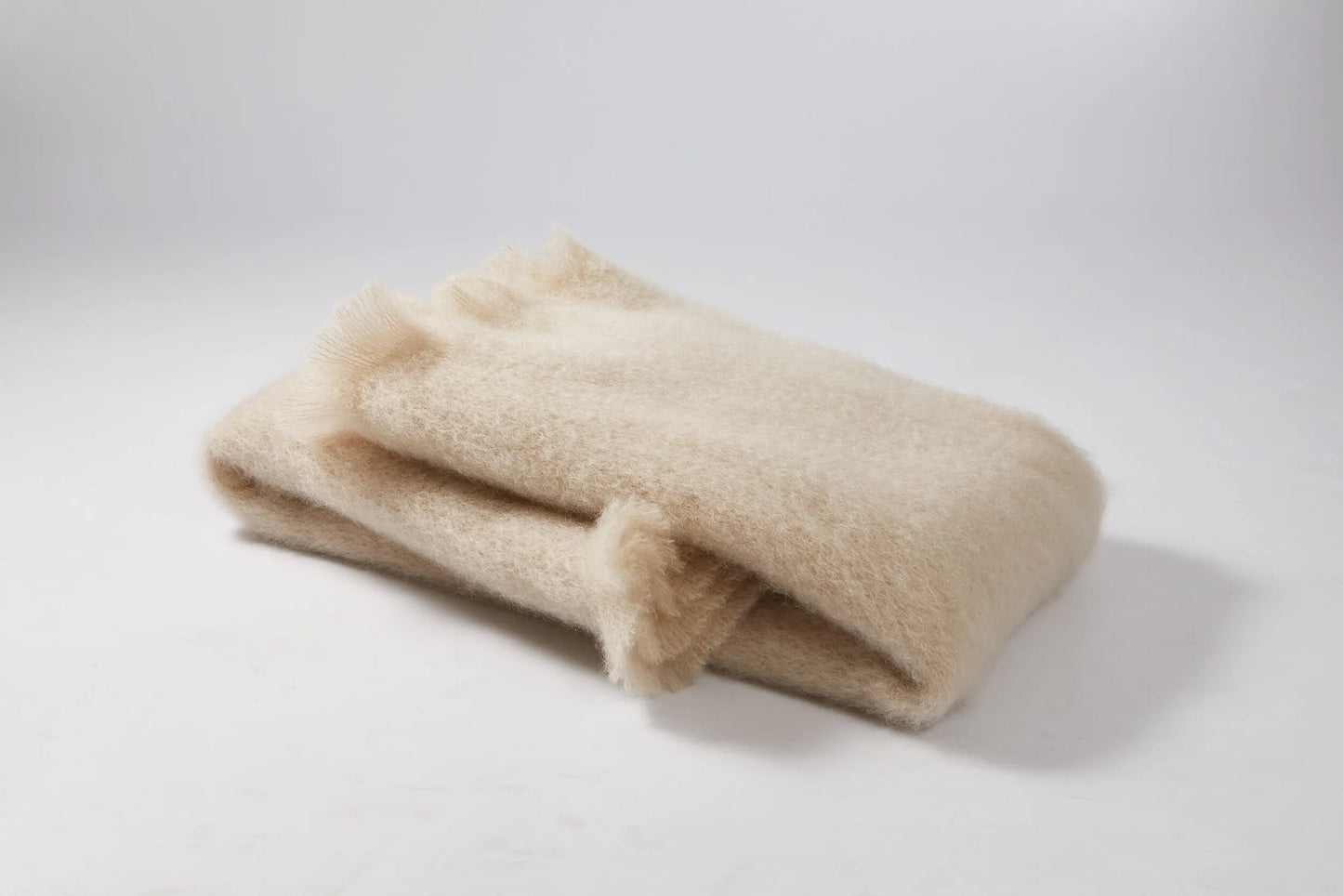 Mantas Ezcaray Almond Mohair Blanket