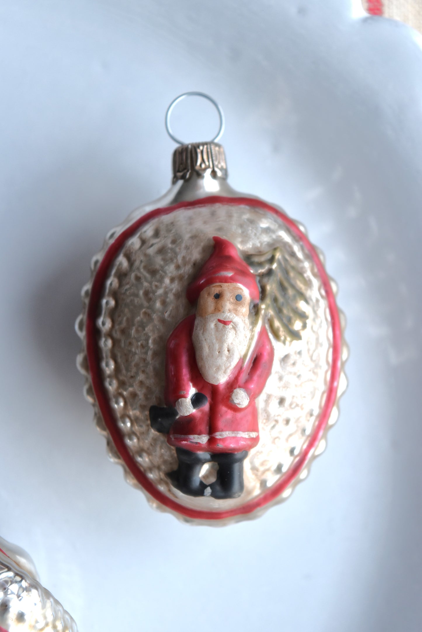 Santa & Swirl - Nostalgic German Christmas Ornaments - Set XII