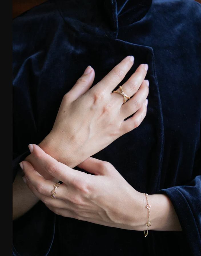 Alix d. Reynis Eve Ring
